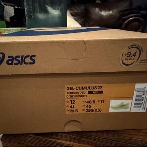 ASICS Gel-Cumulus 27 in Citron and White